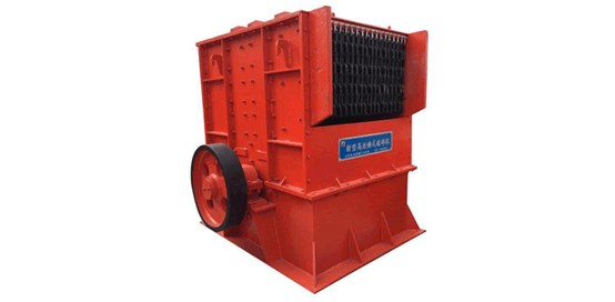怎么選省心省力的反擊式破碎機(jī)？宏源機(jī)械質(zhì)量有保障